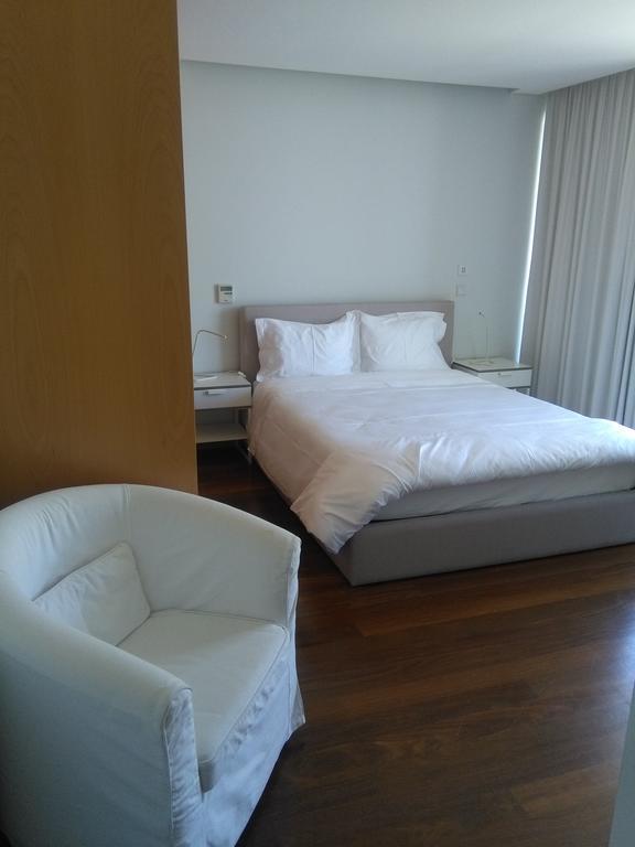 Almenara Suites Guest House Vila Nova de Gaia Bagian luar foto