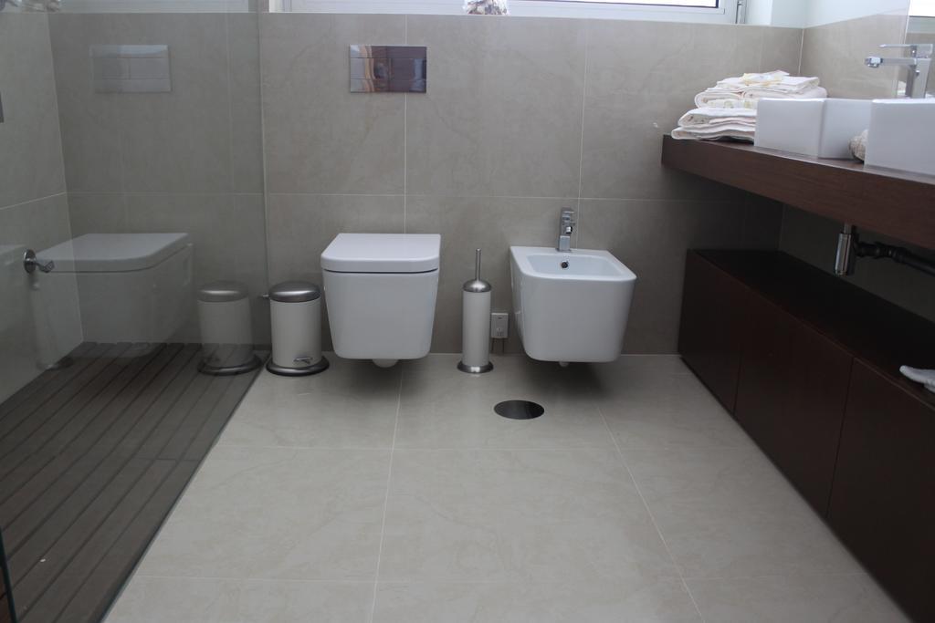 Almenara Suites Guest House Vila Nova de Gaia Bagian luar foto