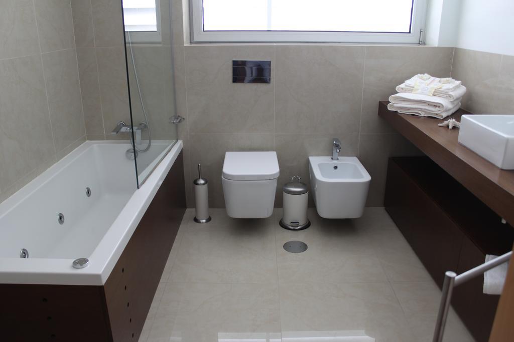Almenara Suites Guest House Vila Nova de Gaia Bagian luar foto