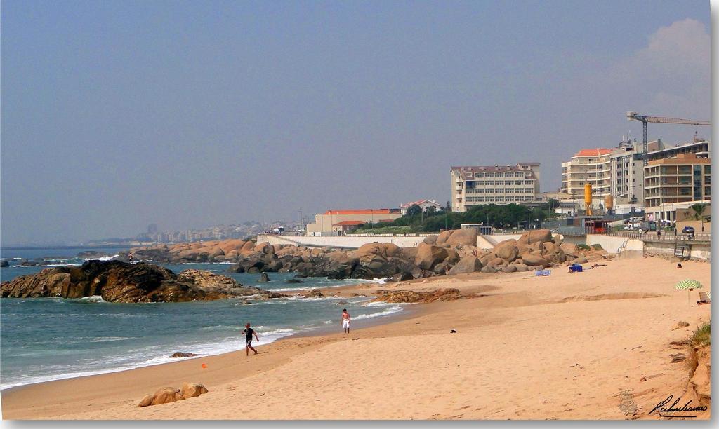 Almenara Suites Guest House Vila Nova de Gaia Bagian luar foto