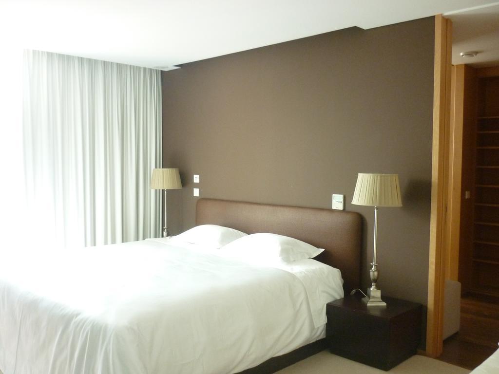 Almenara Suites Guest House Vila Nova de Gaia Bagian luar foto