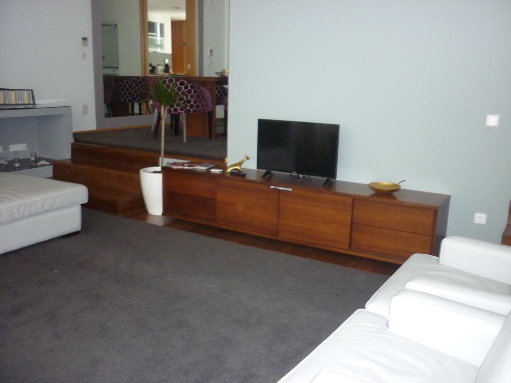 Almenara Suites Guest House Vila Nova de Gaia Bagian luar foto